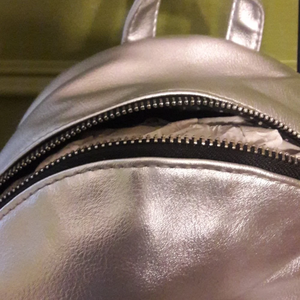 COPY - Backpack - Picture 6 of 9